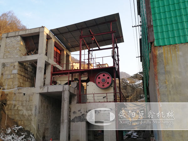 時產200噸砂石料生產線現(xiàn)場